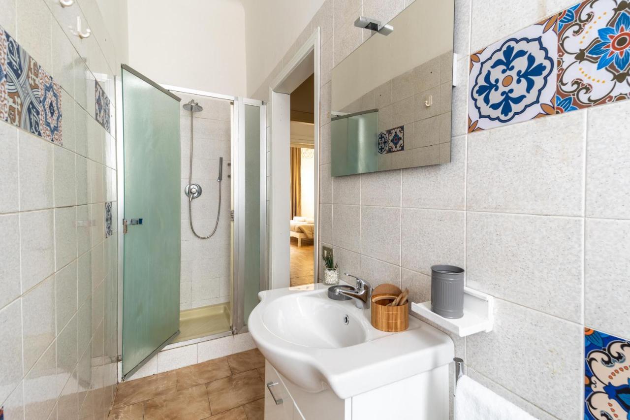 Apt Vicino Alla Metropolitana Porta Romana, 4 Minuti Da Duomo, Free Wifi&Netflix Милано Екстериор снимка